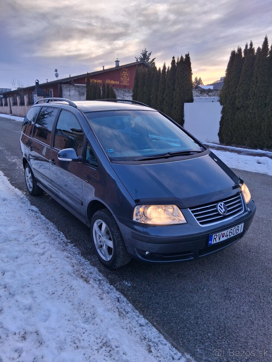Volkswagen sharan 1.9tdi 85kw 7miestne - 2