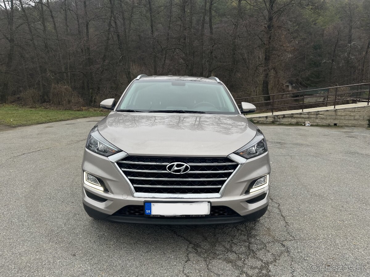 Hyundai Tucson - 2