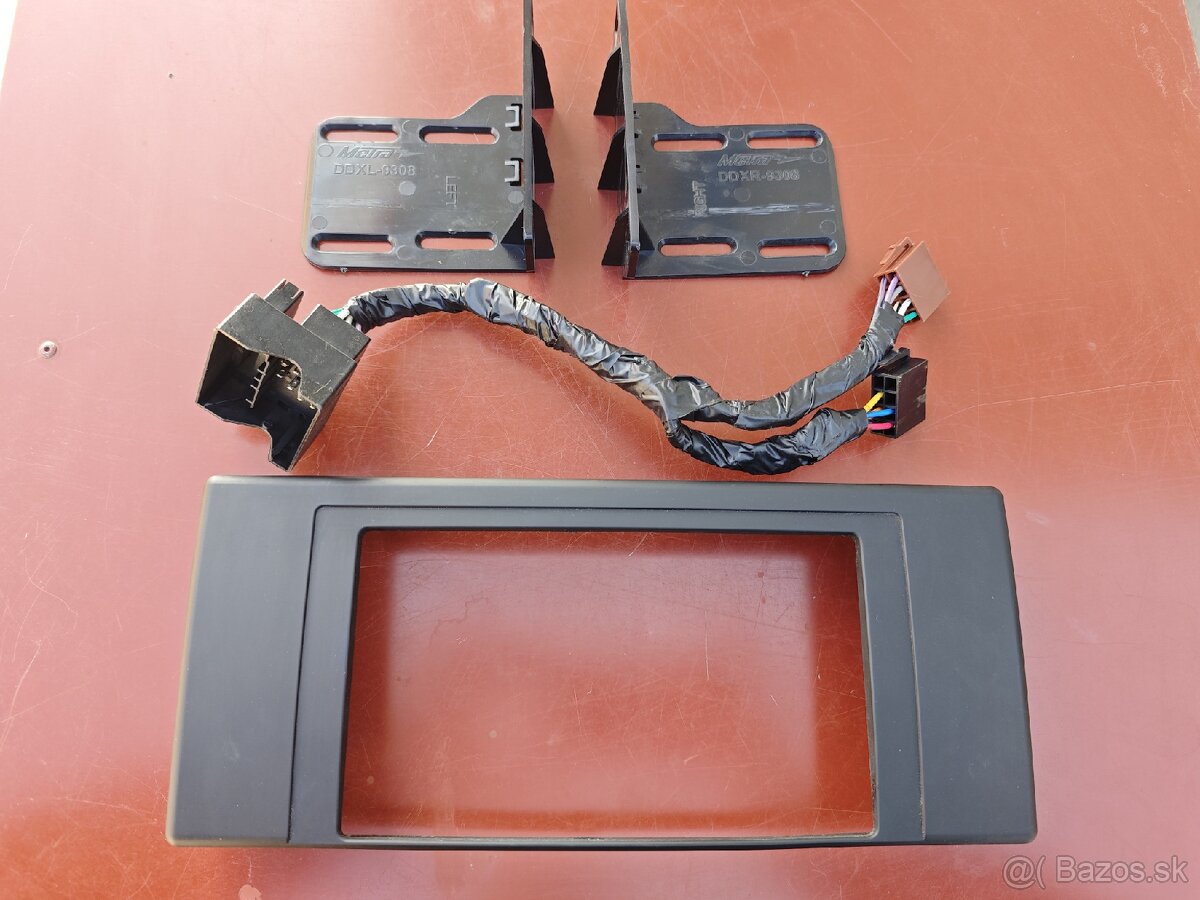 Redukcný rámček pre 2DIN BMW X5 - 2