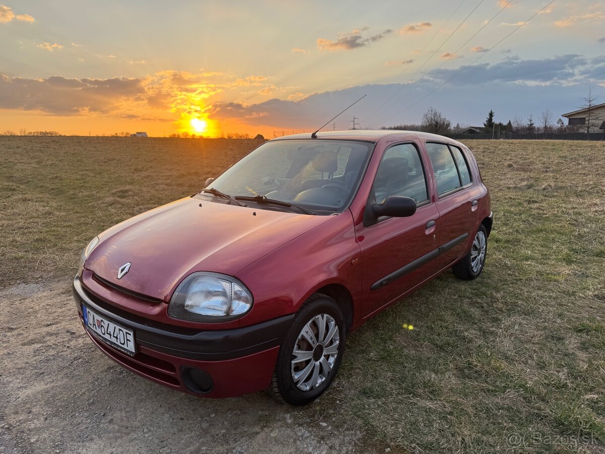 Renault clio - 2