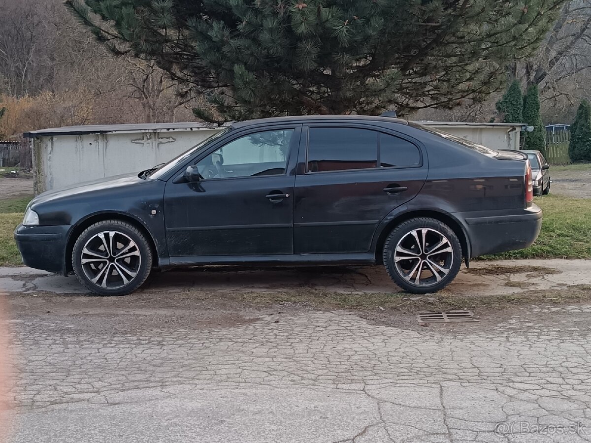 Škoda Octavia 1.9.81 - 2