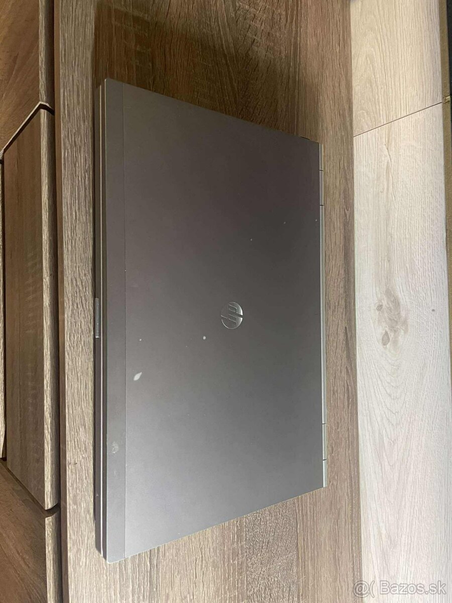 HP EliteBook 8570p - 2