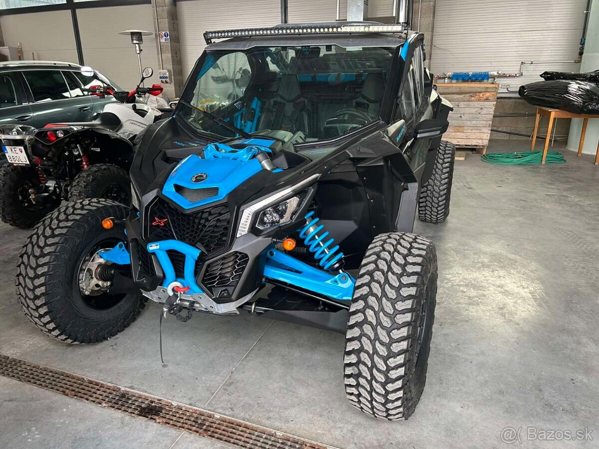 CAN-AM MAverick XRC turbo