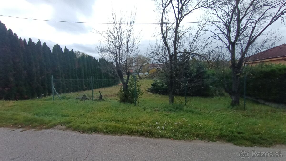 Na predaj slnečný stavebný pozemok Babindol - 2