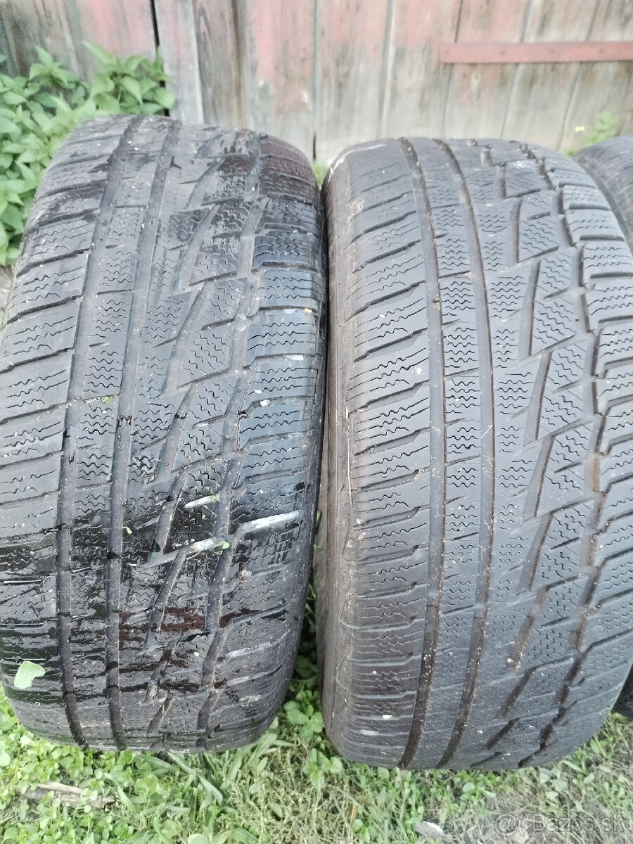 Predám 225/55 r16 - 2