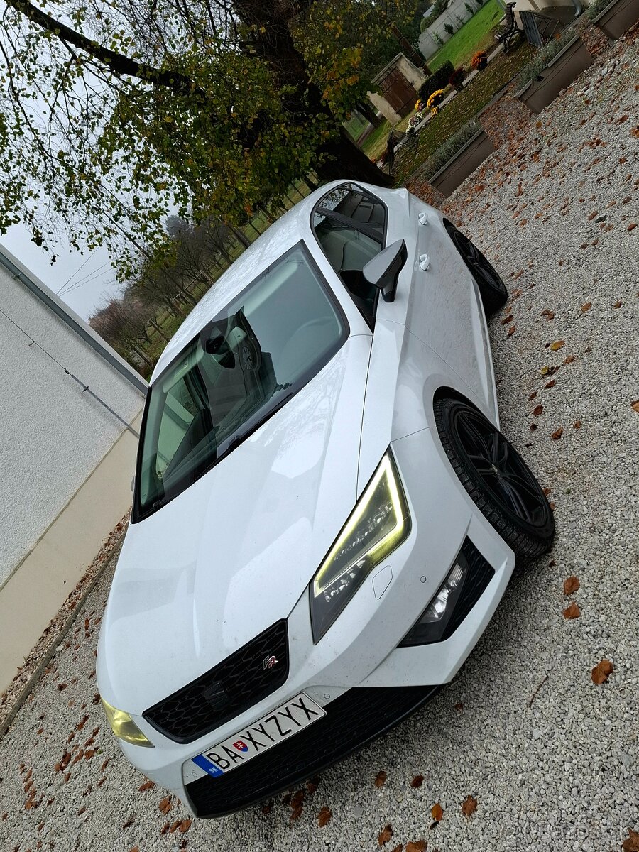 Seat Leon 2.0 TDI CUP LANE ASSIST MATRIX LED SOUND BOOSTER - 2