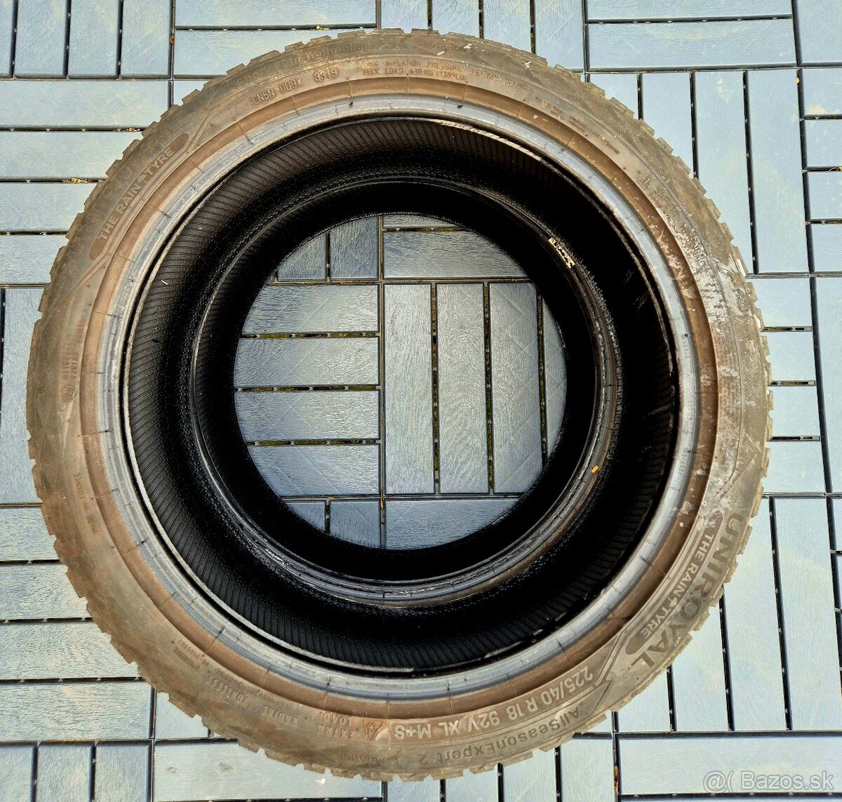 225/40 R18 celoročne pneumatiky - 2