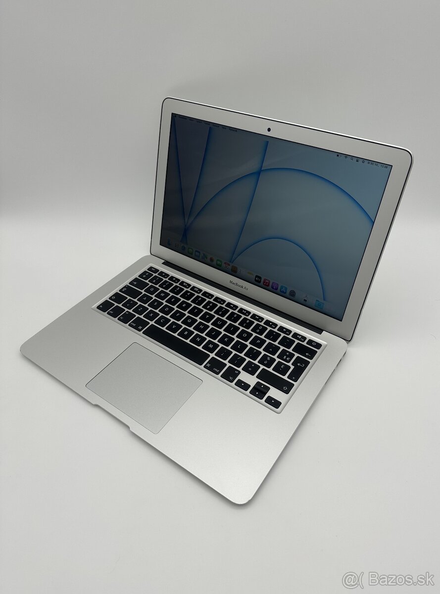 MacBook Air 13" 2017 8/128GB Silver + ZÁRUKA (B) - 2