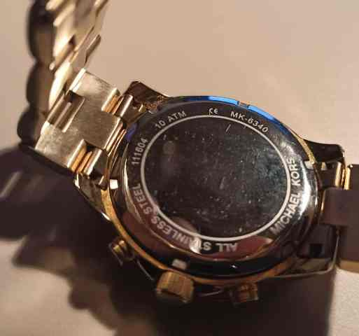 Dámske náramkové hodiny – originál - 2