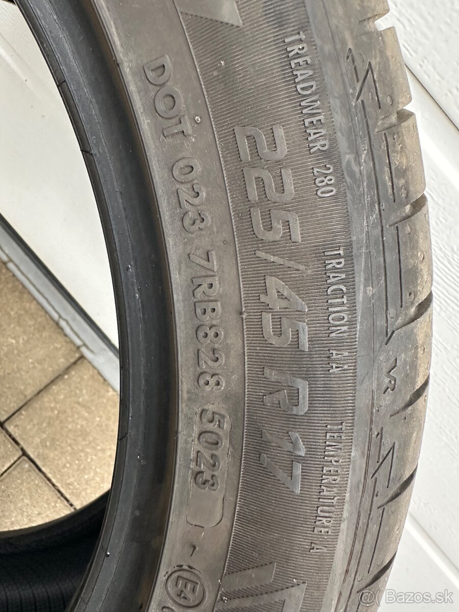 letne pneu Vredestein Ultrac 225/45R17 - 2
