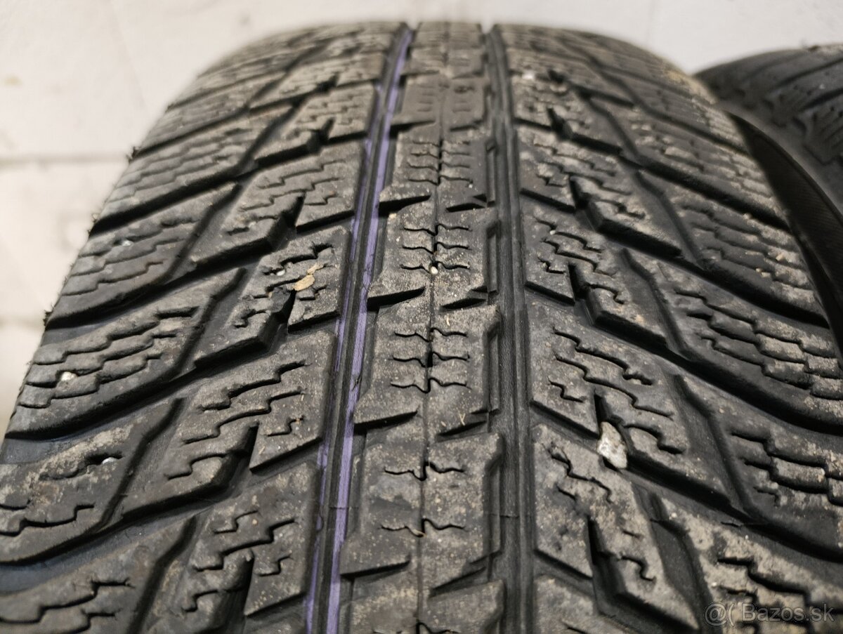 Zimna sada 5x114,4 235/65 r17 - 2