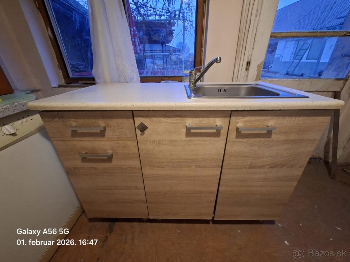 Na predajú kuchynská linka - 2