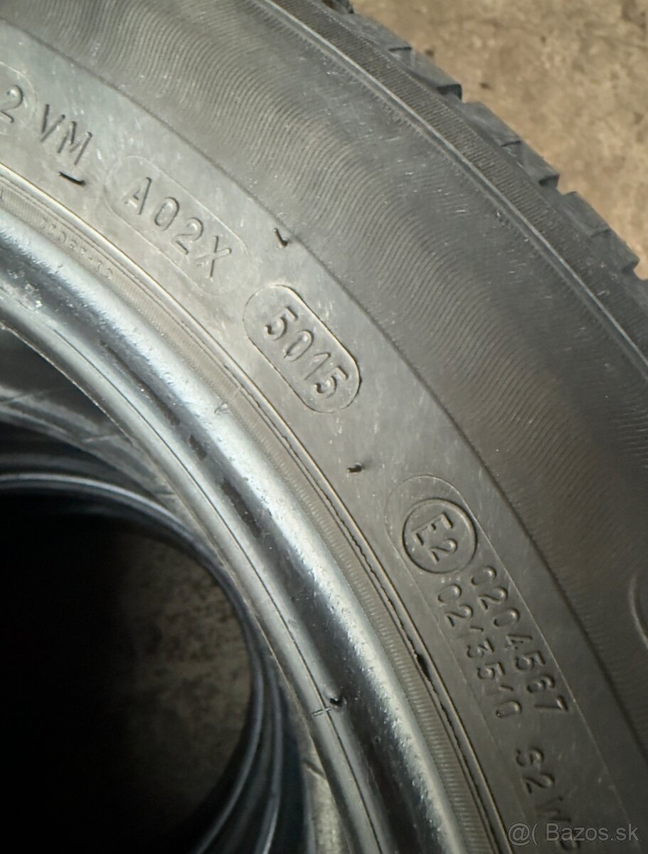 Michelin letné 215/55R16 - 2
