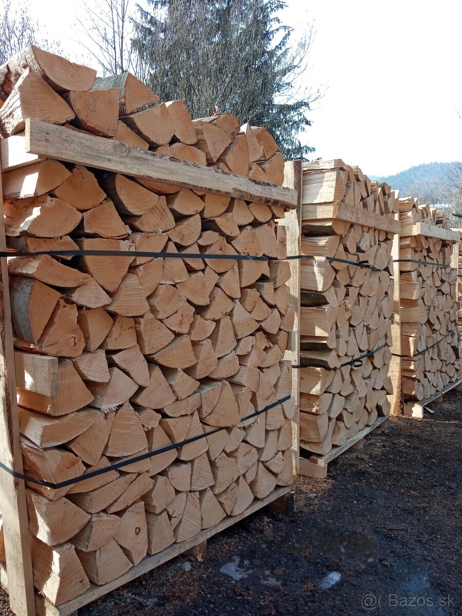 Štiepané palivové drevo - 2