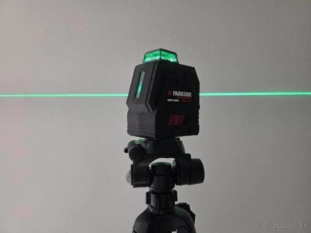 Laserový nivelak Parkside Perfomance PKLLP 360 + stativ - 2