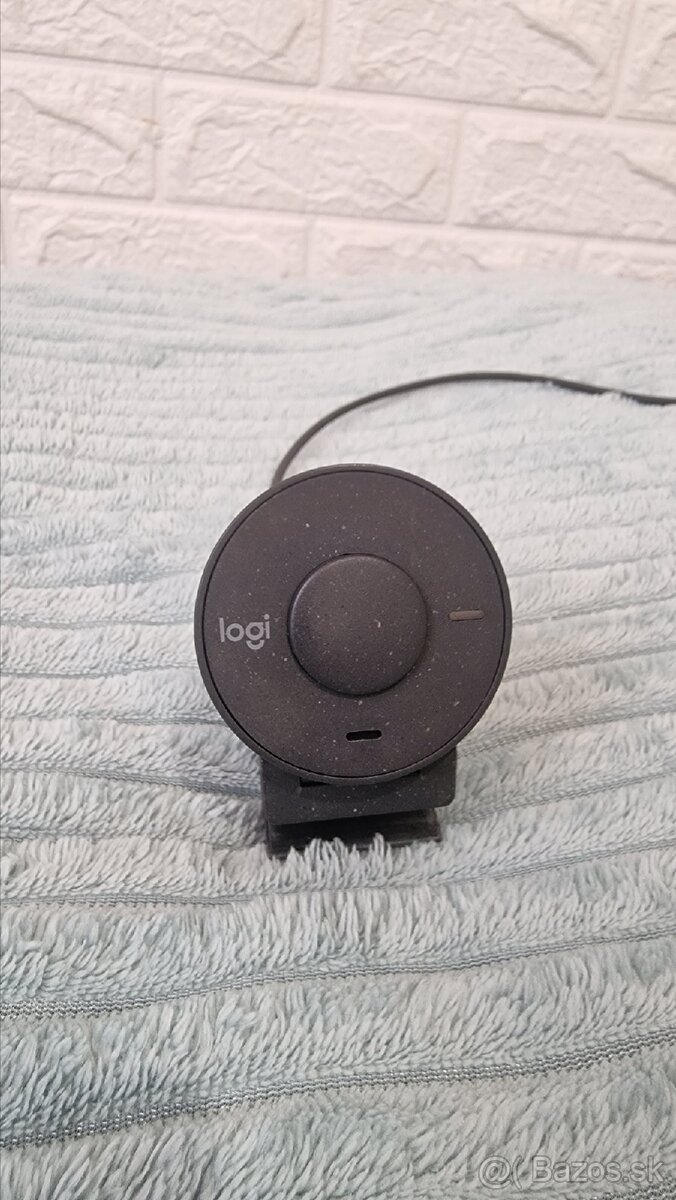 Logitech Brio 300 Full HD webkamera - ako nová - 2