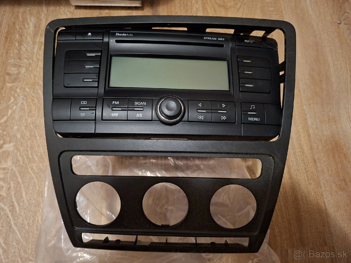 Autorádio škoda - 2