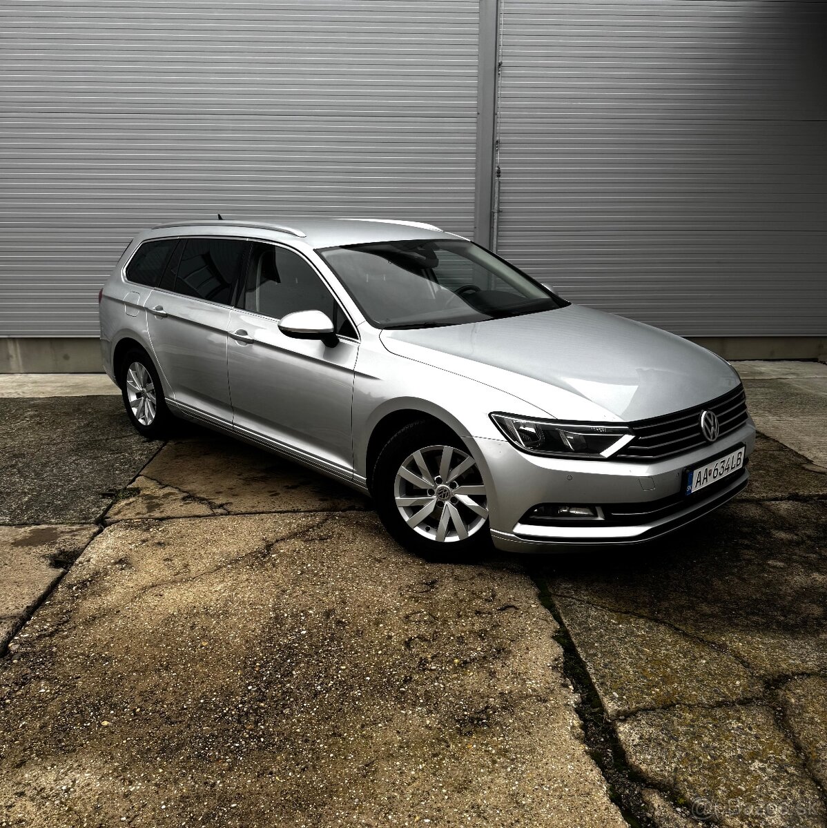 Volkswagen Passat Variant 2.0 TDi DSG - Comfortline - 2