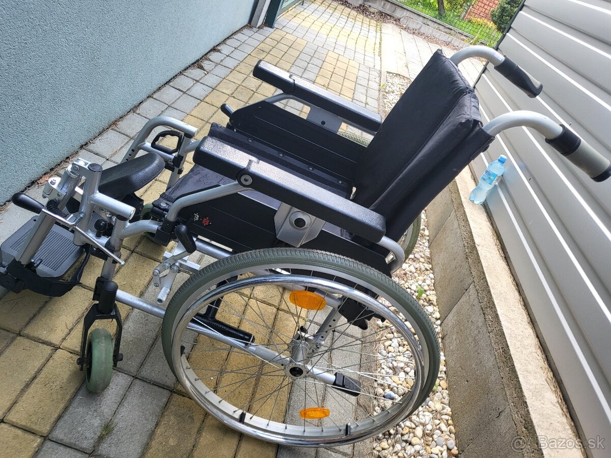 invalidny vozík 43cm - 2