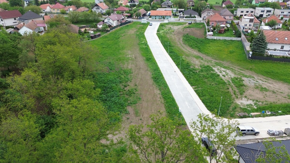 STAVEBNÉ POZEMKY - IDEÁLNE MIESTO PRE VÁŠ NOVÝ DOMOV Jacovce - 2