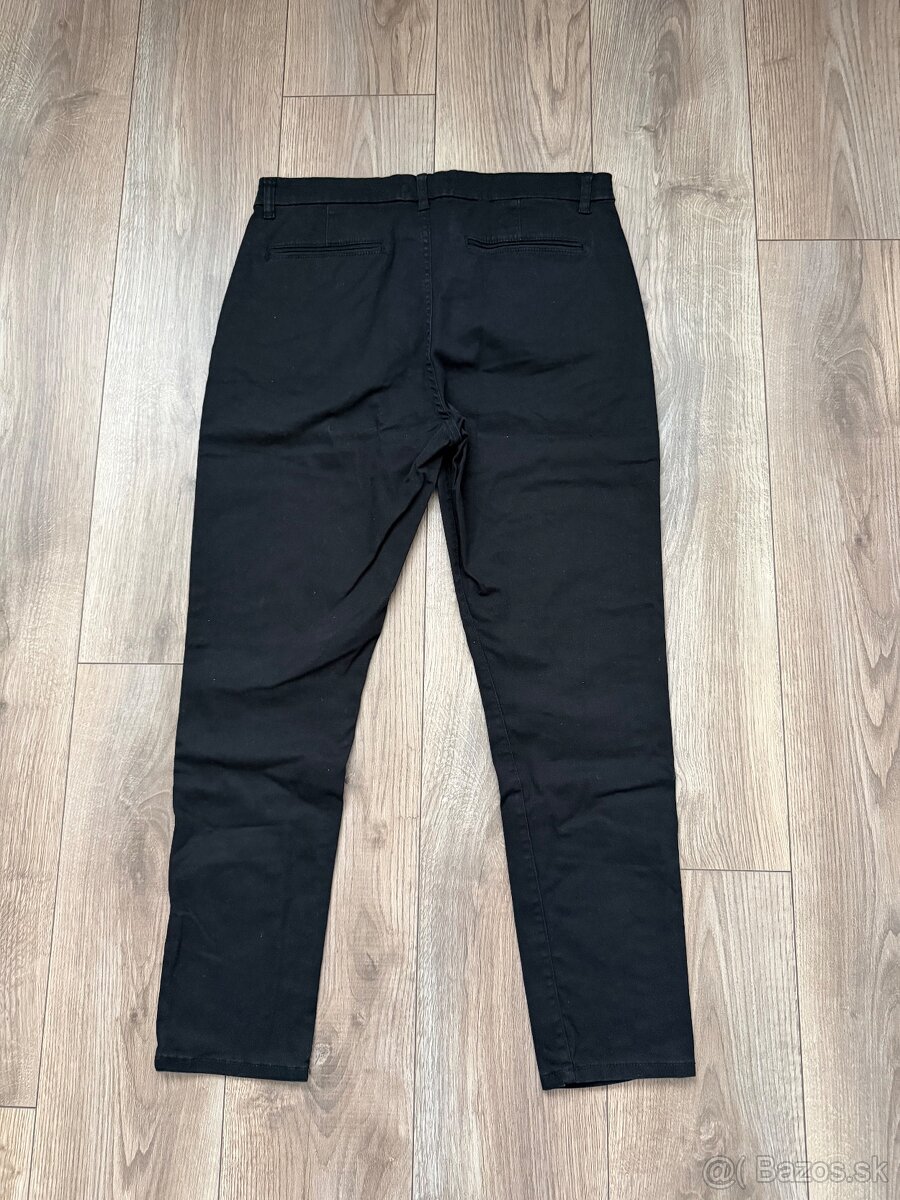 Čierne nohavice - 2
