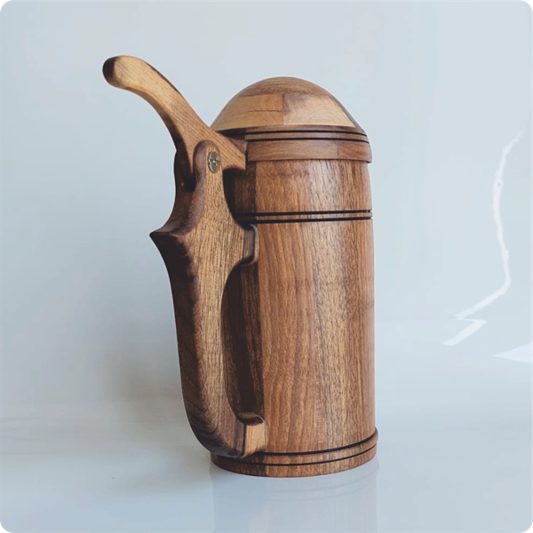 Predám drevený krígeľ s vrchnákom - 2