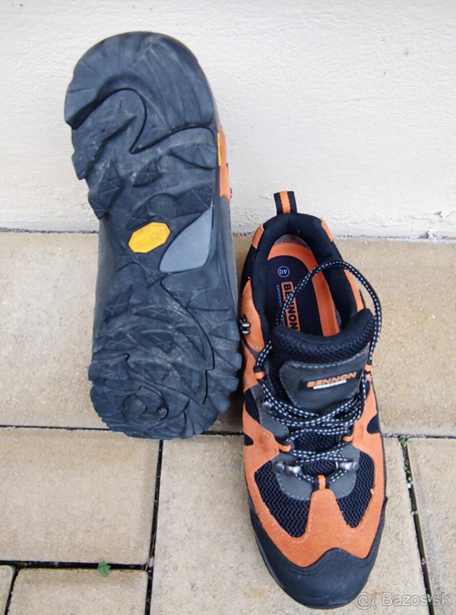 Tenisky bennon wibram veľ. 40 - 2