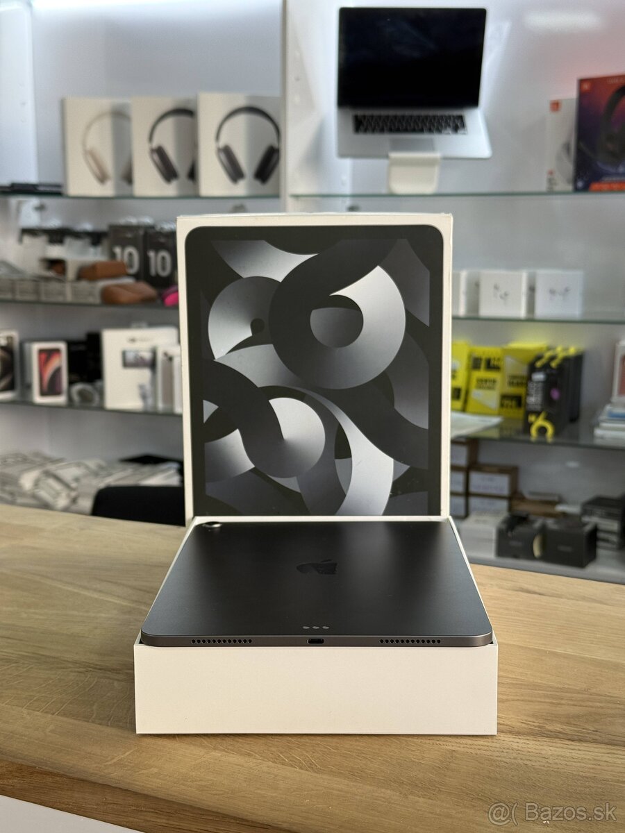 iPad Air 5.gen 64GB Space Gray - 2