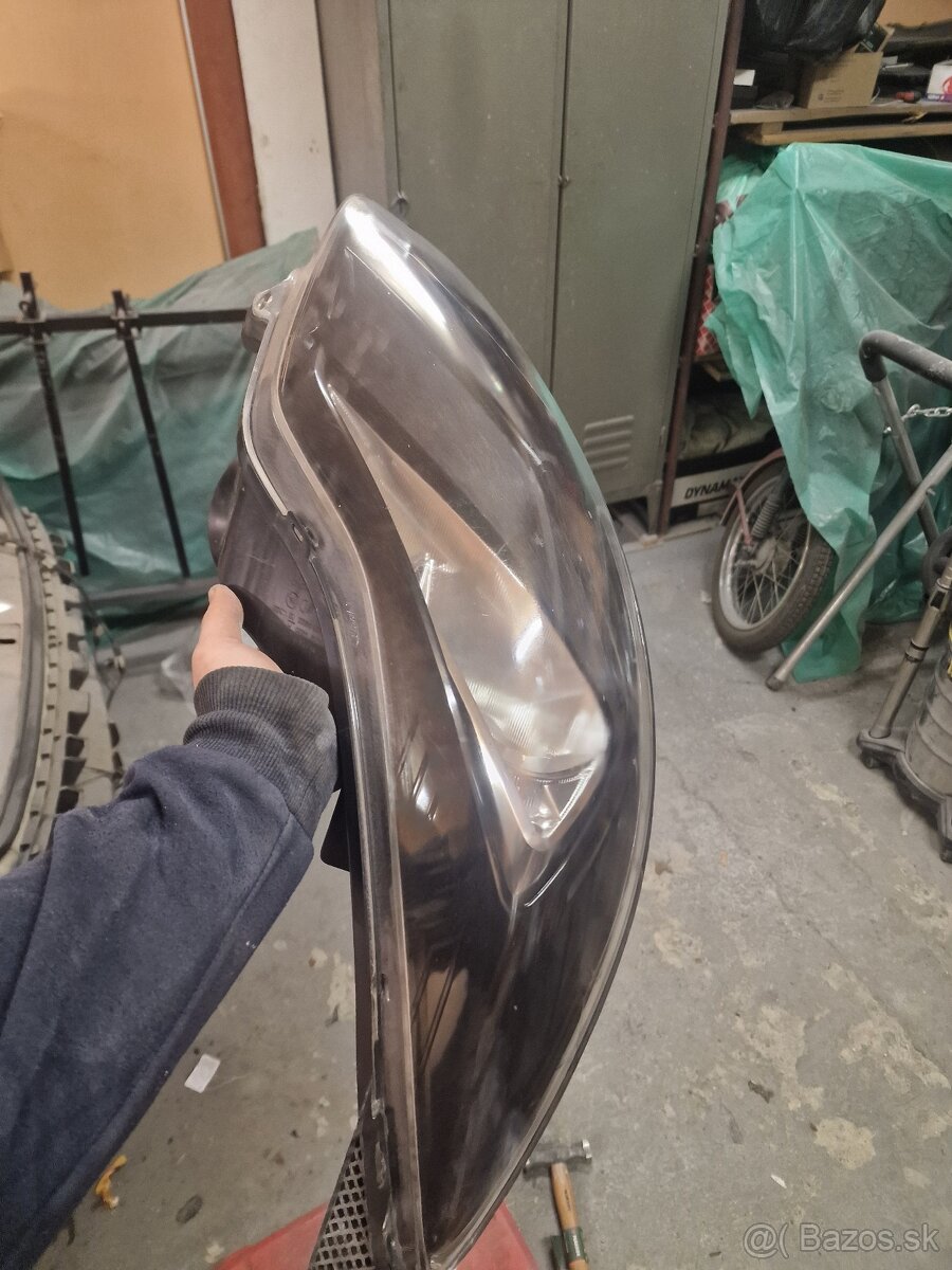 Ford focus 3 svetlá original - 2