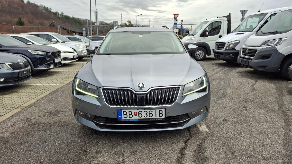 Škoda Superb Combi 2.0 TDI Ambition DSG - 2