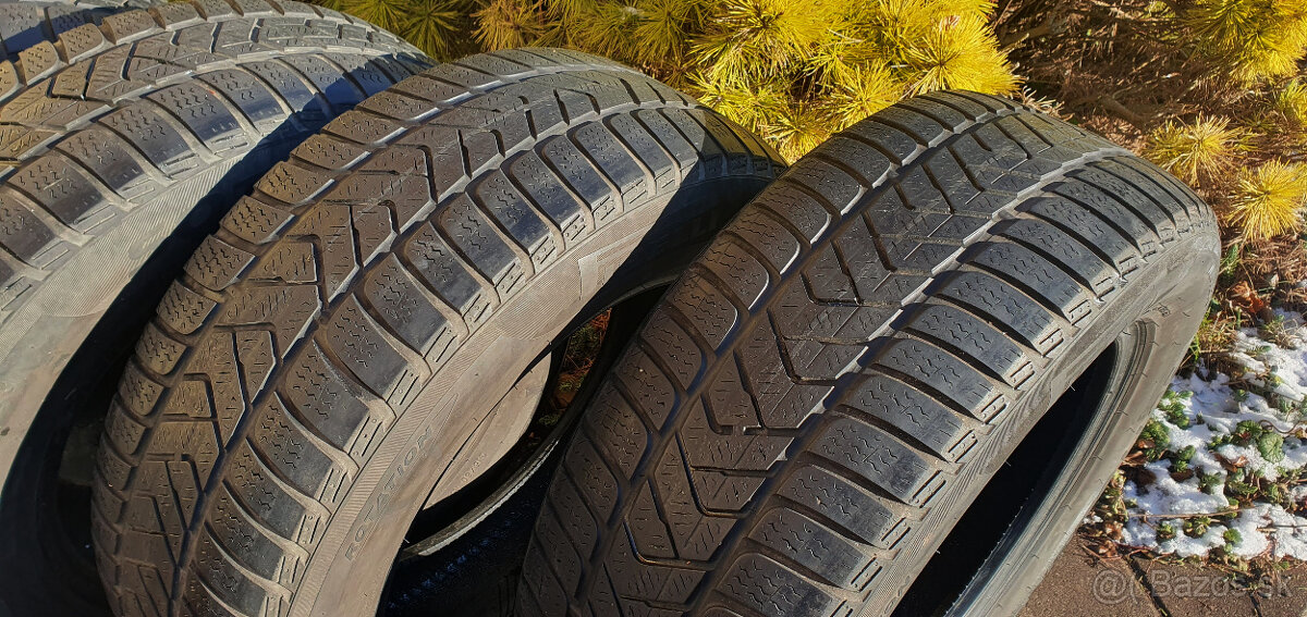 PIRELLI, ZIMNE, CELOROCNE, 215/60 R16, 99H - 2