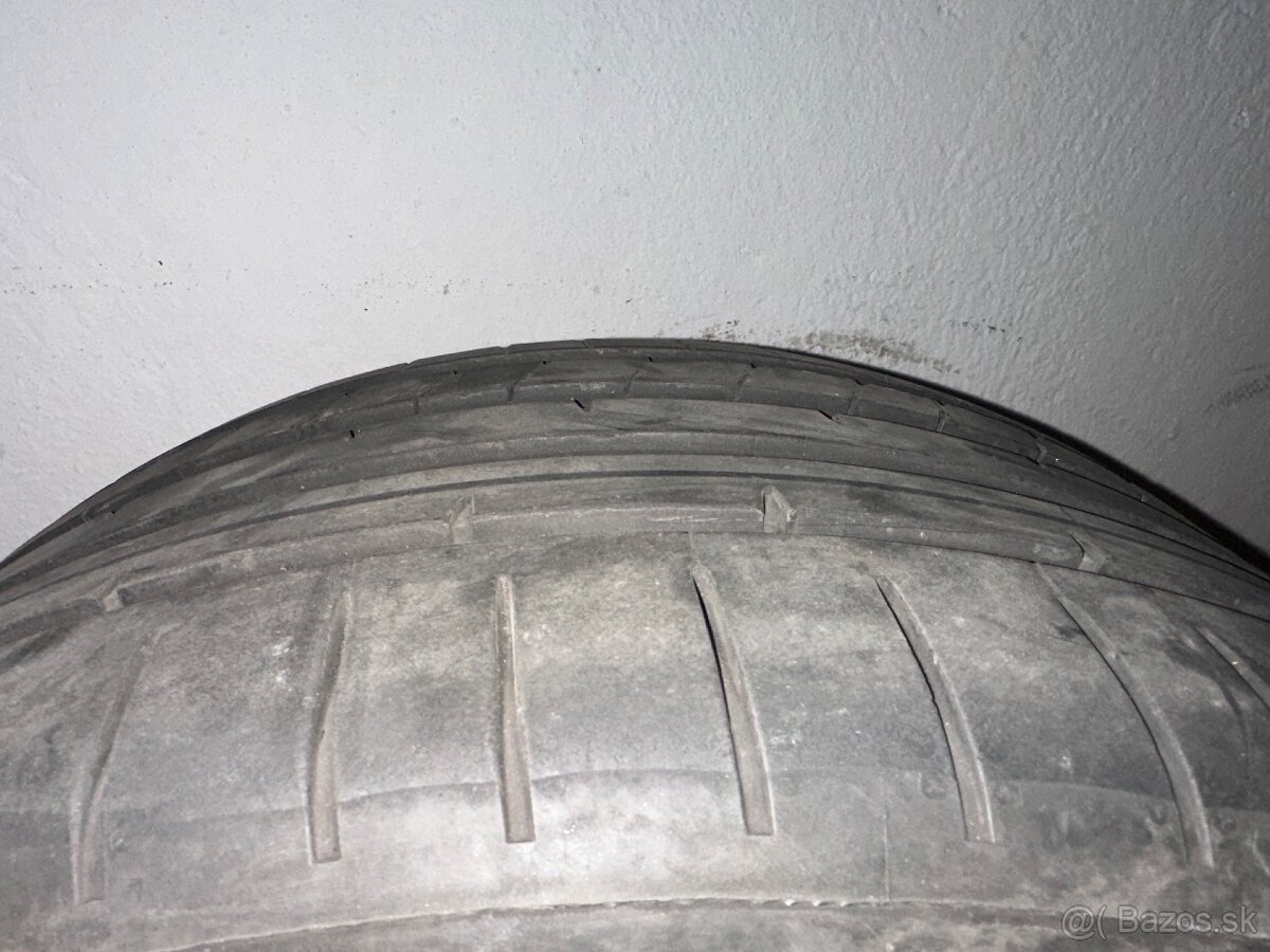 Dunlop 255/35 r20 - 2