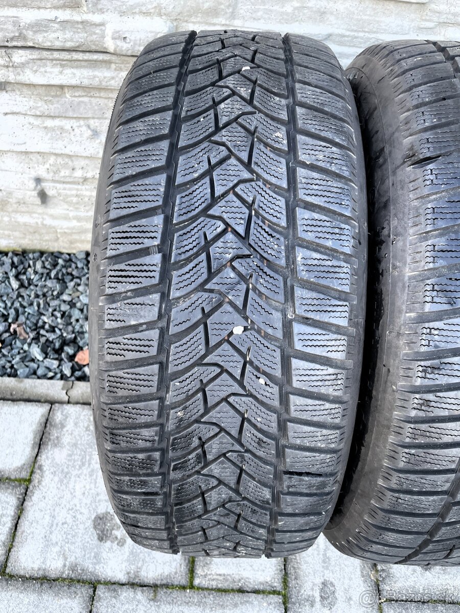 225/55 R17 Dunlop zimne - 2