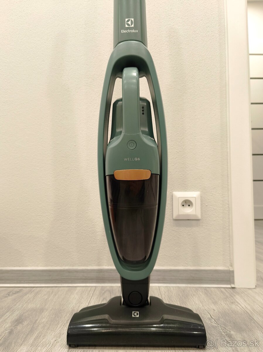 Tyčový vysávač Electrolux - 2