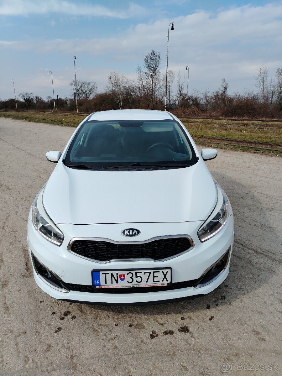 Kia ceed 1,4 benzín - 2