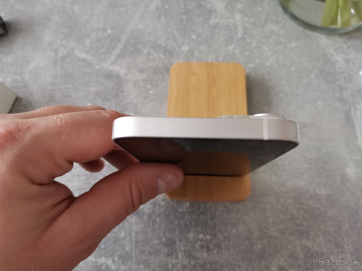 iPhone 14 128GB White (Starlight) - 2