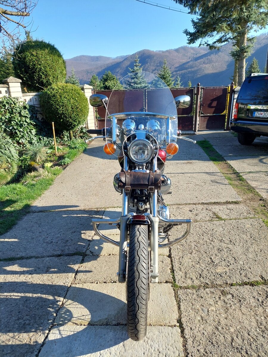 Yamaha XV750 Virago - 2