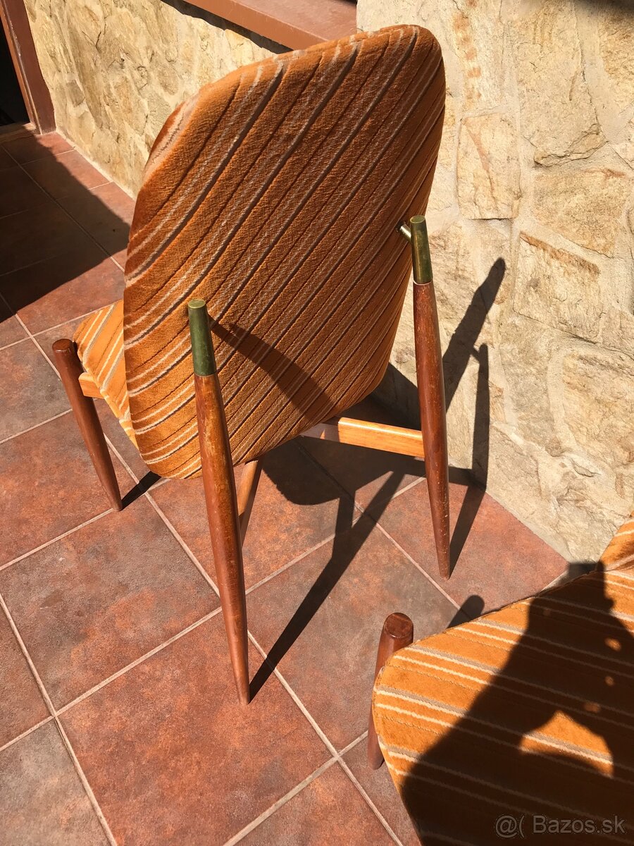 Stoličky Navrátil, retro. - 2