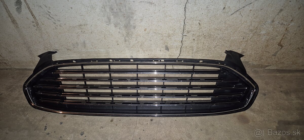 Predna maska Ford Mondeo mk5 - 2