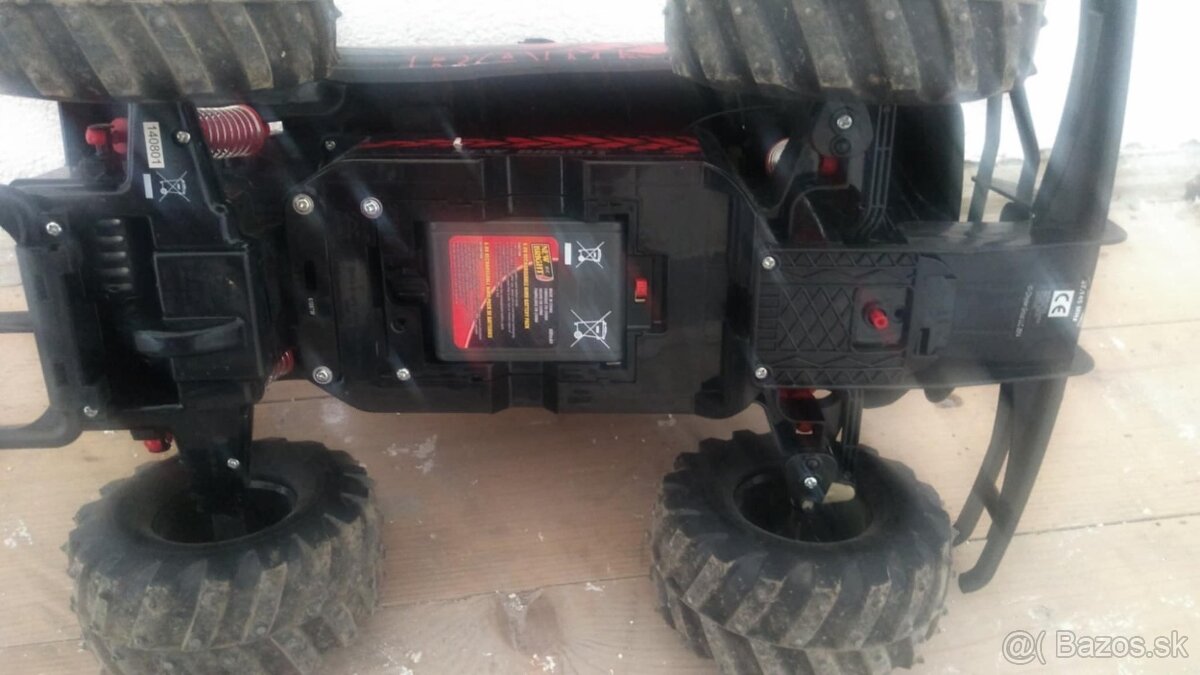 Autíčko na diaľkové ovládanie - 2