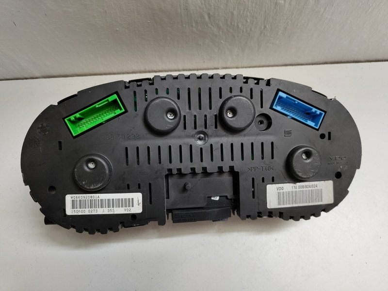 tachometer seat cordoba 1 w06k0920801a 30€ - 2