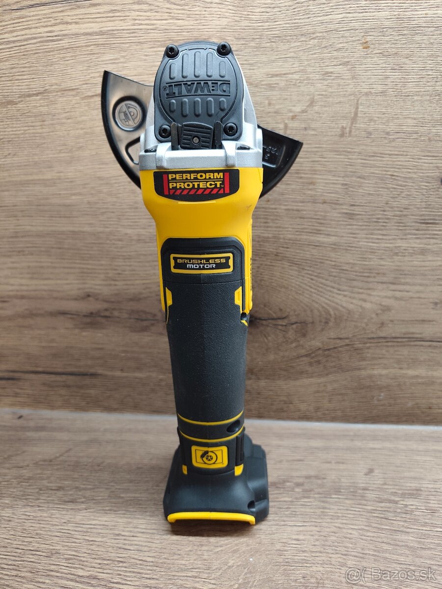 Dewalt dcg 406 uhlová brúska - 2