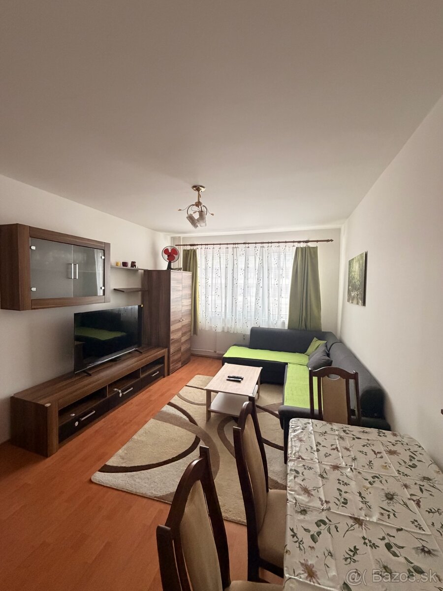 Na prenájom 2 izbový byt - 2