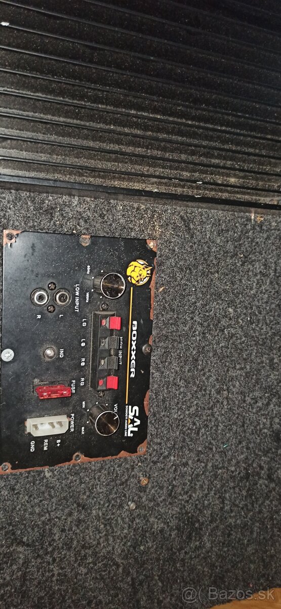 Predám Subwoofer Sal 250w - 2