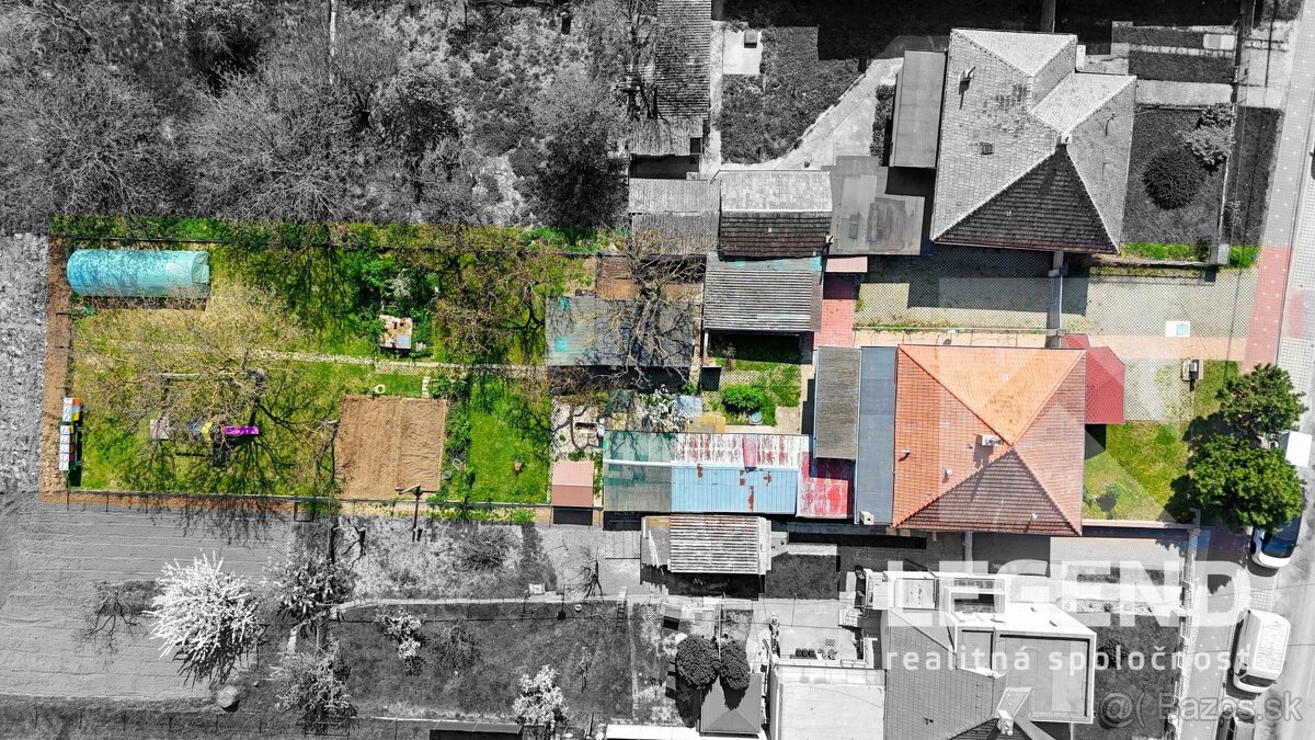 Zaujímavý RD v Žlkovciach - rekonštrukcia, 1195 m², garáž – pohled 2