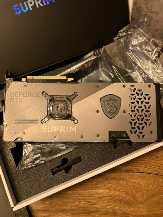 NVIDIA GeForce RTX 3070 SUPRIM X 8GB - 2