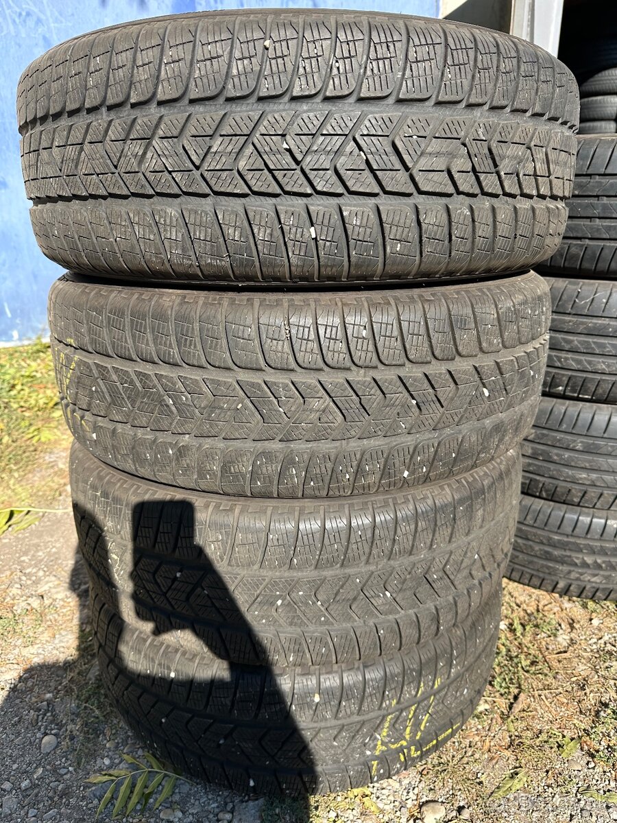225/55 R19 Pirelli - 2