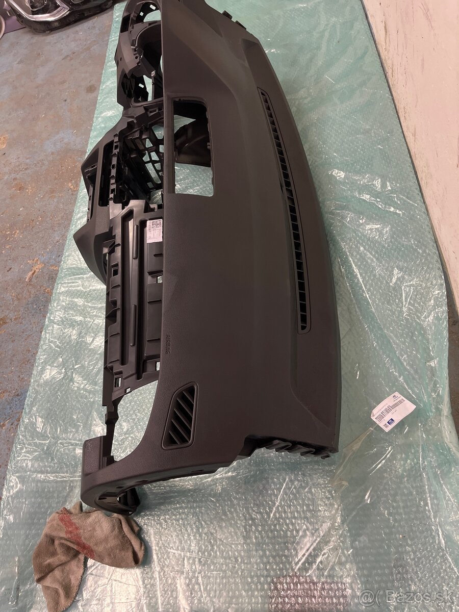 Prístrojová doska ŠkodaFabia 3 - 2