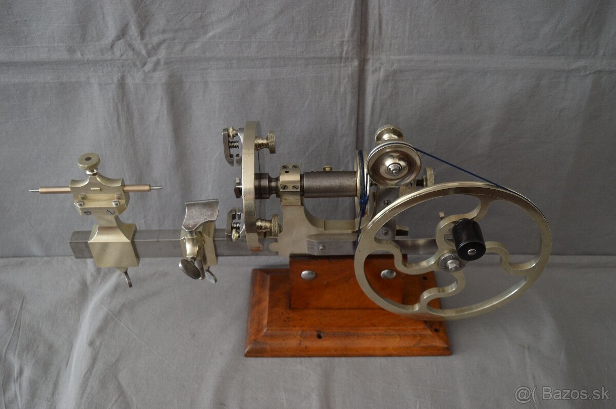 Hodinársky sústruh - 2