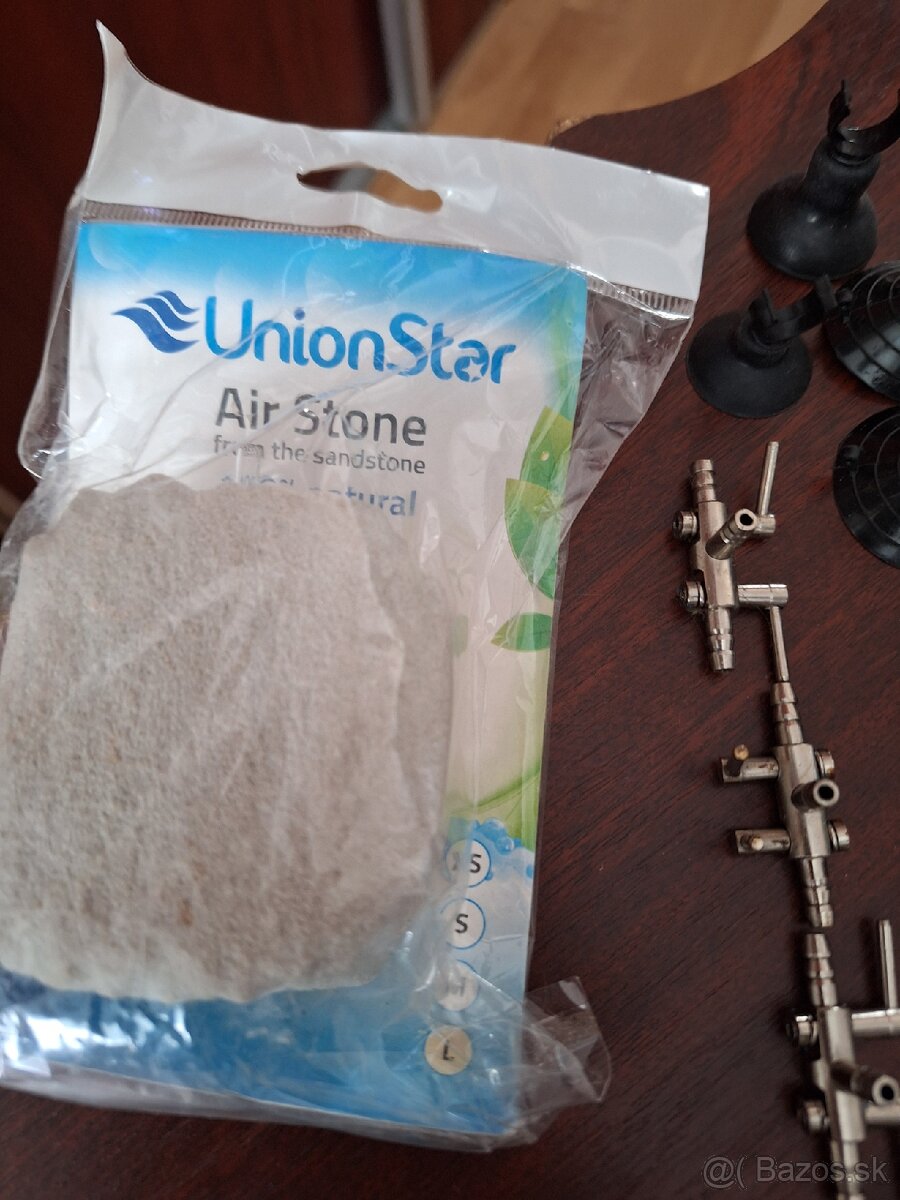 Predám akvaristicke prebytky - 2